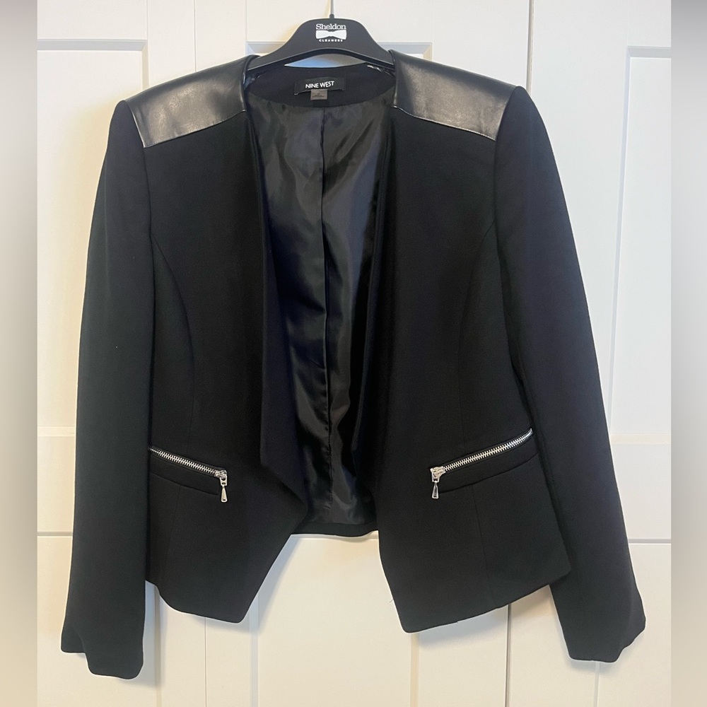 Nine West Black Open Closure Pleather Shoulder Blazer SZ 12